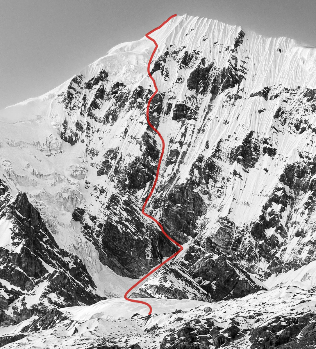 The line of Nepali Ice SPA on Numbur Peak. Photo: Hervé Barmasse