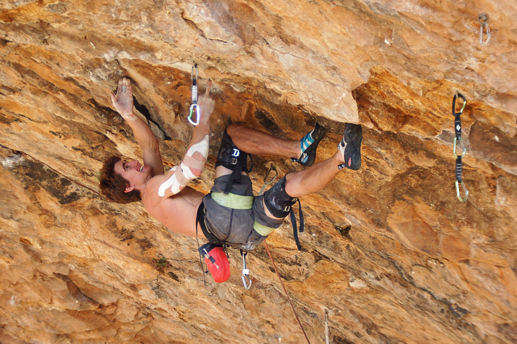 Seb Bouin climbing Catxasa, Santa Linya. Photo Victor Alvarez Rodriguez