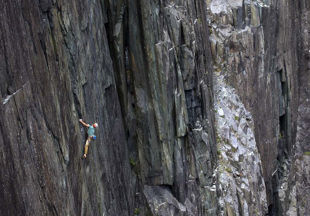 Angus Kille repeating The Quarryman (E8 7a) in a day. Photo: © Mark Reeves